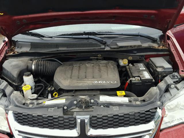 2D4RN5DG9BR657579 - 2011 DODGE GRAND CARA MAROON photo 7