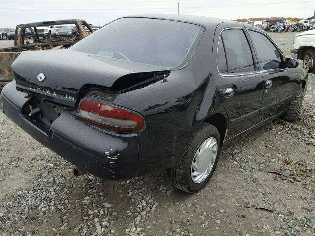 1N4BU31D3VC236136 - 1997 NISSAN ALTIMA XE BLACK photo 4