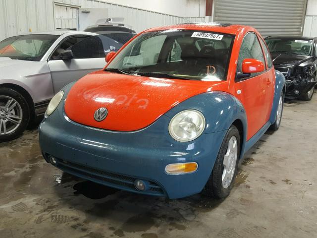 3VWCC21C3YM449882 - 2000 VOLKSWAGEN NEW BEETLE TWO TONE photo 2