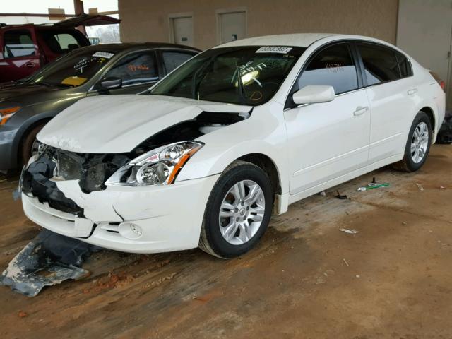 1N4AL2AP6CN573355 - 2012 NISSAN ALTIMA BAS WHITE photo 2