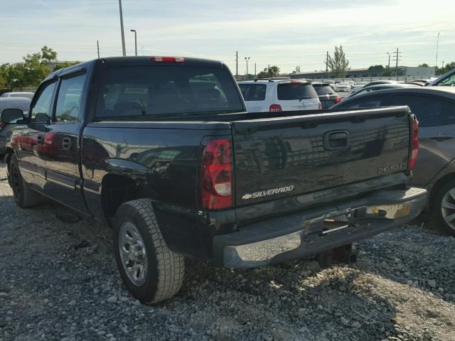 2GCEC13T651398478 - 2005 CHEVROLET SILVERADO BLACK photo 3