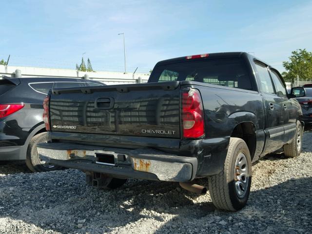 2GCEC13T651398478 - 2005 CHEVROLET SILVERADO BLACK photo 4