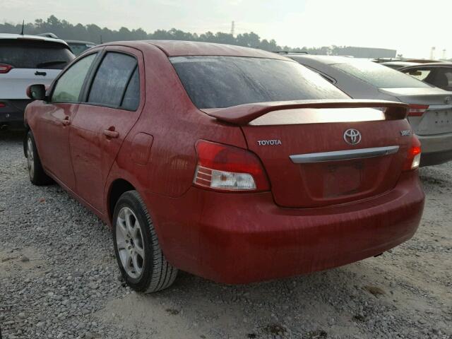 JTDBT923971082956 - 2007 TOYOTA YARIS RED photo 3