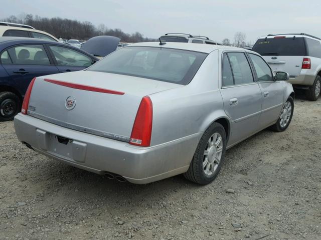 1G6KD57Y28U122243 - 2008 CADILLAC DTS SILVER photo 4