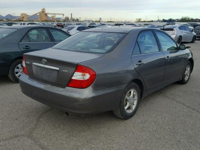 4T1BE32K13U699268 - 2003 TOYOTA CAMRY LE GRAY photo 4