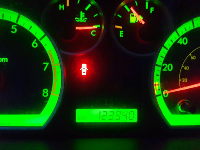 KL1TD56E69B333281 - 2009 CHEVROLET AVEO LS SILVER photo 8