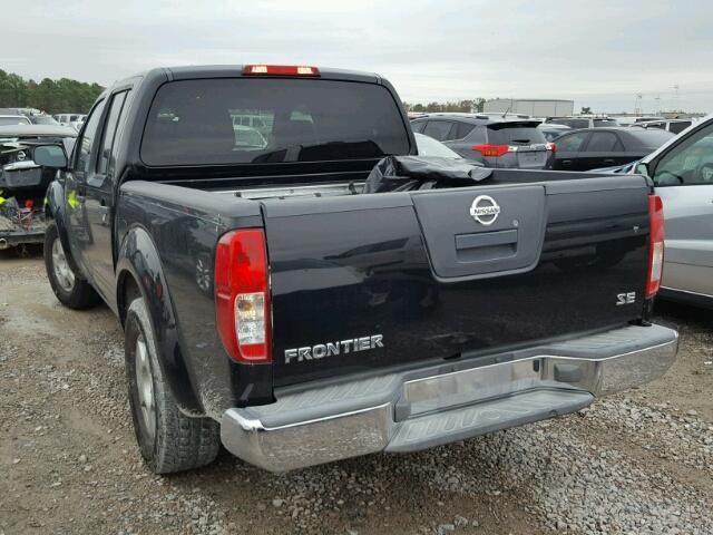 1N6AD07U05C418384 - 2005 NISSAN FRONTIER C BLACK photo 3