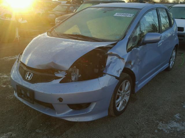 JHMGE8H4XAC013892 - 2010 HONDA FIT SPORT BLUE photo 2