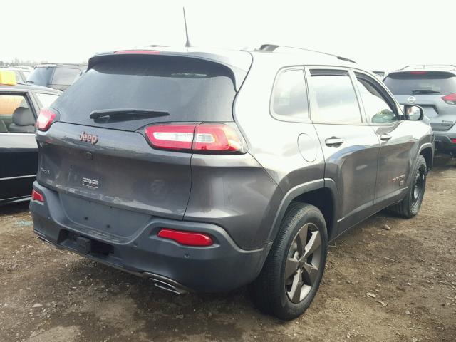 1C4PJMCSXHW525608 - 2017 JEEP CHEROKEE L GRAY photo 4