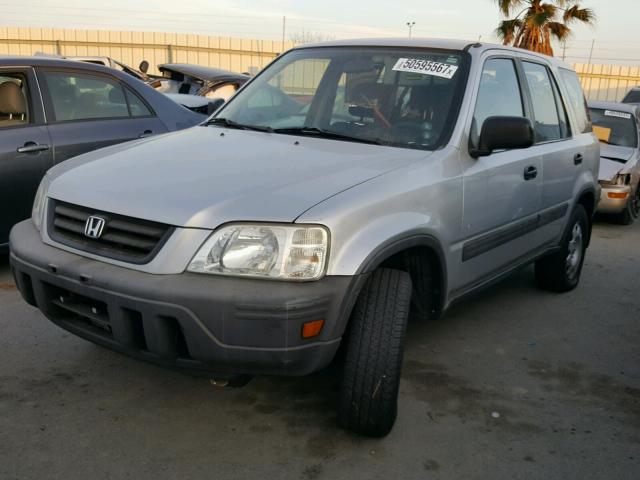 JHLRD2840XC005306 - 1999 HONDA CR-V LX SILVER photo 2