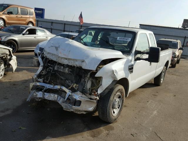 1FTWX30508EE52063 - 2008 FORD F350 SRW S WHITE photo 2