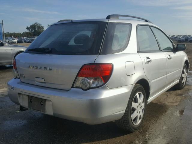 JF1GG65524H813368 - 2004 SUBARU IMPREZA TS SILVER photo 4