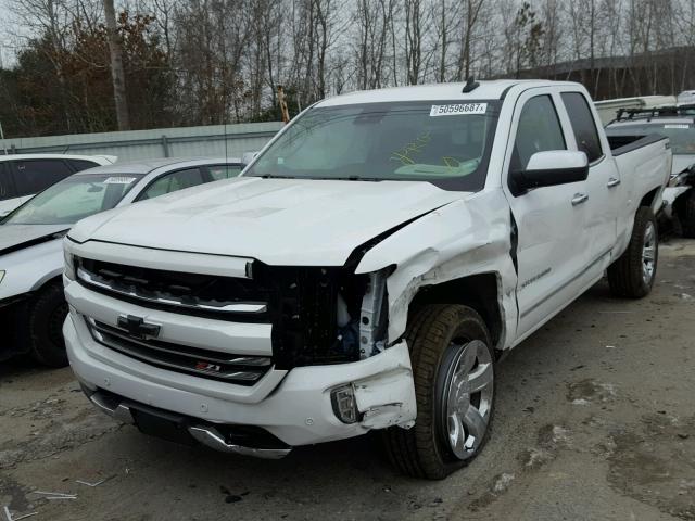 1GCVKSEC6HZ380273 - 2017 CHEVROLET SILVERADO WHITE photo 2