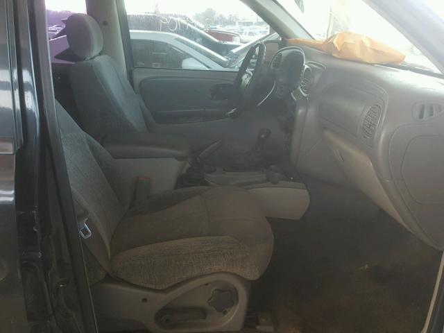 1GNDS13S032293669 - 2003 CHEVROLET TRAILBLAZE GRAY photo 5