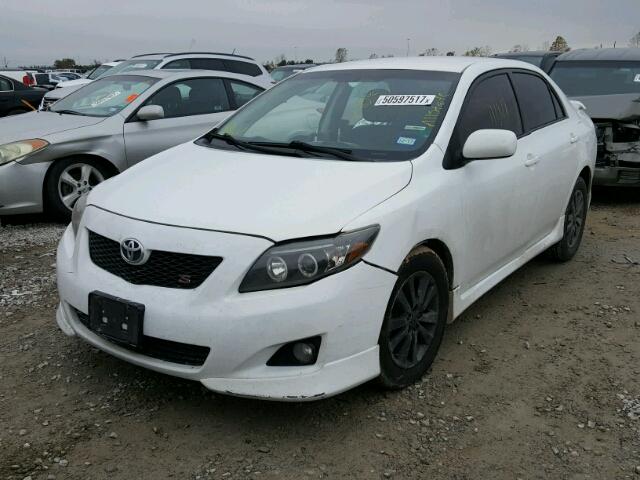 2T1BU4EEXAC490852 - 2010 TOYOTA COROLLA BA WHITE photo 2