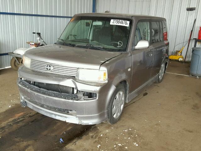 JTLKT334664077641 - 2006 TOYOTA SCION XB SILVER photo 2