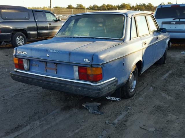 YV1AX8846D1937869 - 1983 VOLVO 244 DL BLUE photo 4