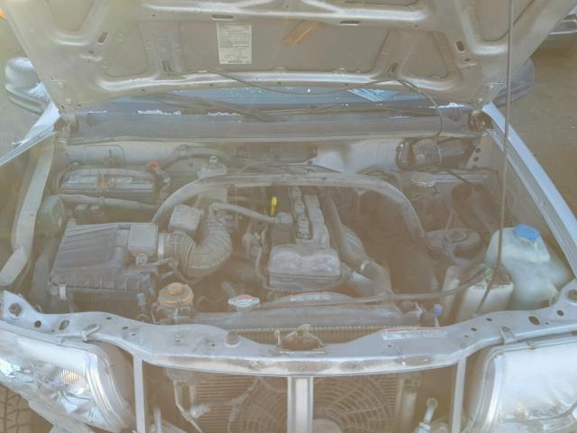 2S3TD52V636102956 - 2003 SUZUKI VITARA JLX SILVER photo 7