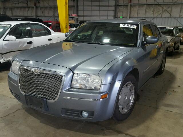 2C3KA53G06H270012 - 2006 CHRYSLER 300 TOURIN GRAY photo 2