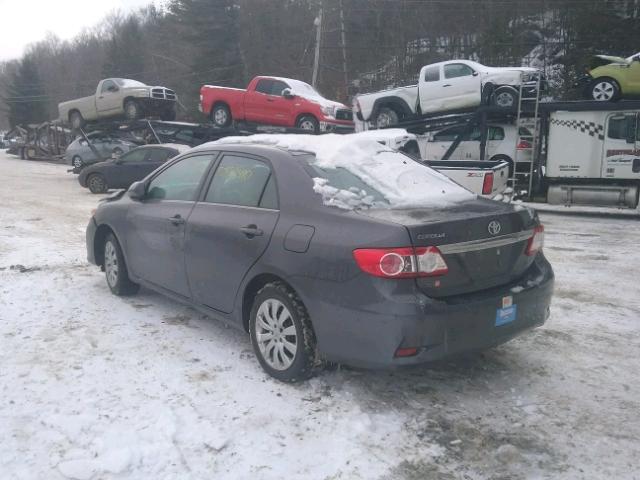 2T1BU4EE0DC125648 - 2013 TOYOTA COROLLA BA GRAY photo 3