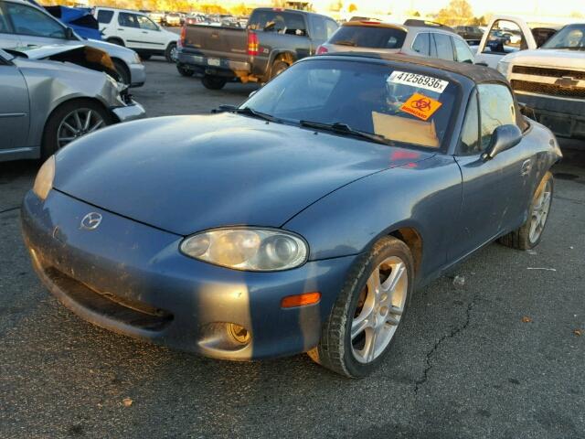 JM1NB353850413148 - 2005 MAZDA MX-5 MIATA BLUE photo 2