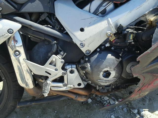 JH2RC46182M400607 - 2002 HONDA VFR800 BLACK photo 7