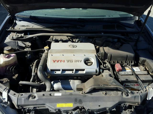 4T1BF32K95U595739 - 2005 TOYOTA CAMRY LE ნაცრისფერი ფოტო 7