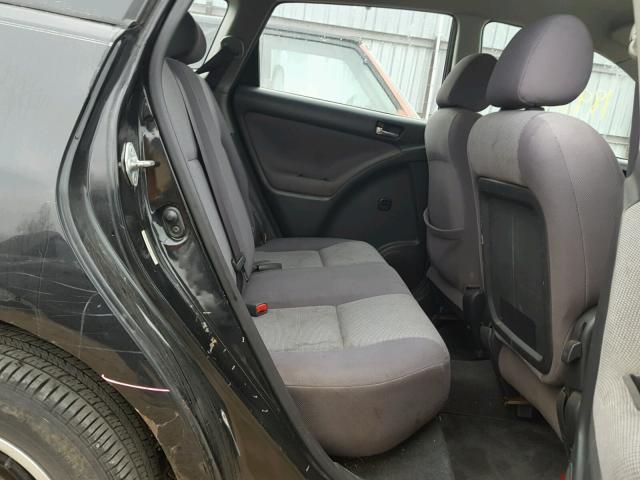 2T1KR32E53C008985 - 2003 TOYOTA MATRIX BLACK photo 6