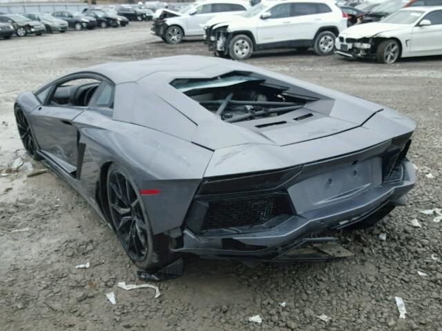 ZHWUC1ZD8DLA01805 - 2013 LAMBORGHINI AVENTADOR GRAY photo 3