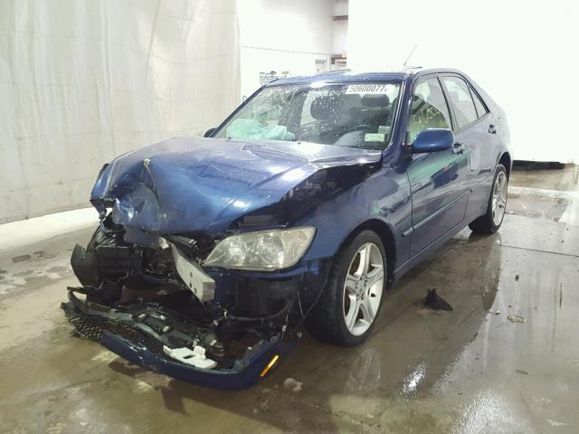 JTHBD192730078897 - 2003 LEXUS IS 300 BLUE photo 2