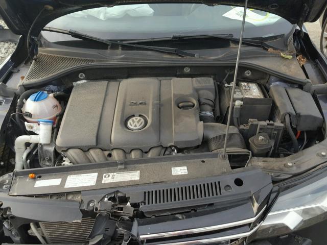 1VWAP7A31CC096402 - 2012 VOLKSWAGEN PASSAT S BLUE photo 7