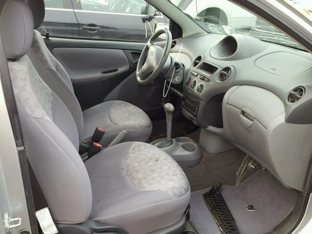 JTDAT123420244939 - 2002 TOYOTA ECHO SILVER photo 5