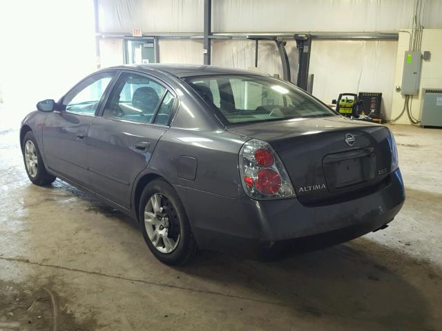 1N4AL11D45C343389 - 2005 NISSAN ALTIMA S GRAY photo 3