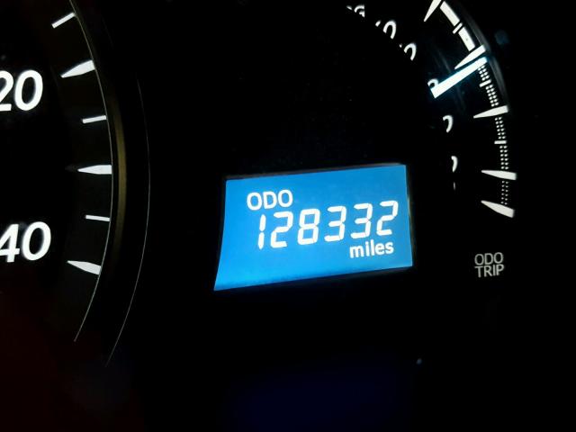 4T1BF1FKXCU047602 - 2012 TOYOTA CAMRY BASE SILVER photo 8