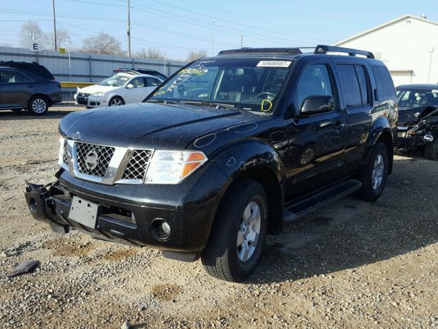 5N1AR18W47C636210 - 2007 NISSAN PATHFINDER BLACK photo 2