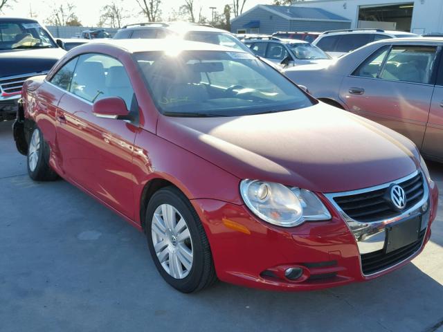 WVWBA71F38V052285 - 2008 VOLKSWAGEN EOS TURBO RED photo 1