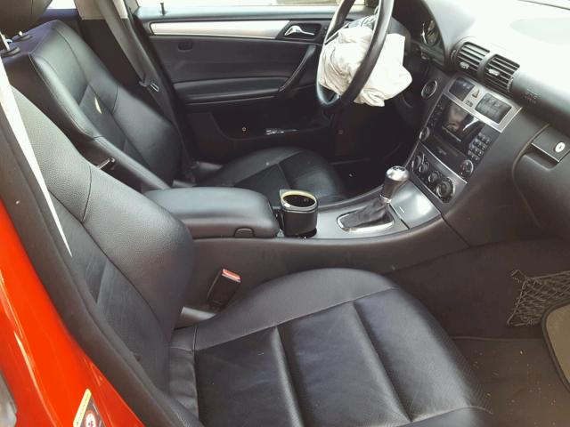 WDBRF52H56F743182 - 2006 MERCEDES-BENZ C GENERATI RED photo 5