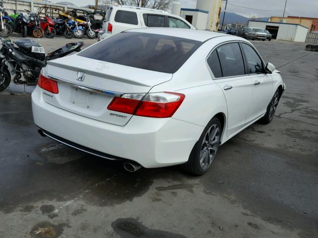 1HGCR2F58FA264914 - 2015 HONDA ACCORD SPO WHITE photo 4