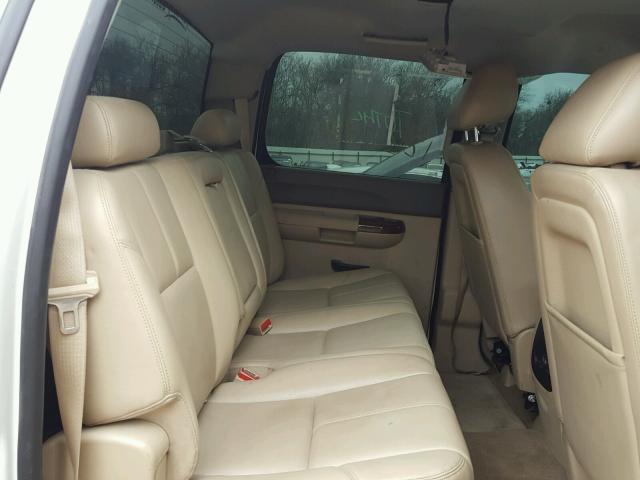 3GCUKSE29DG270072 - 2013 CHEVROLET SILVERADO CREAM photo 6