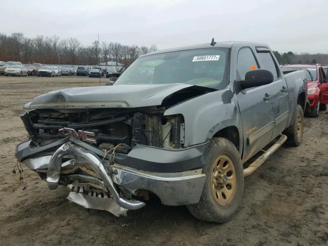 3GTP2UEA7BG285327 - 2011 GMC SIERRA K15 GRAY photo 2