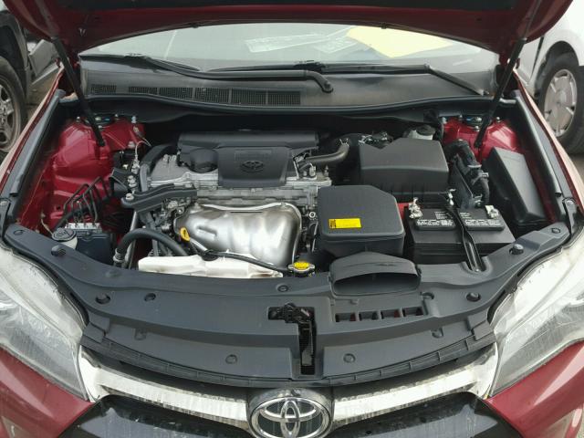 4T1BF1FK7FU894548 - 2015 TOYOTA CAMRY LE RED photo 7