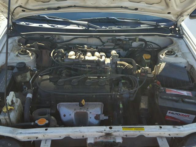 1N4AB41D7WC746014 - 1998 NISSAN SENTRA E WHITE photo 7