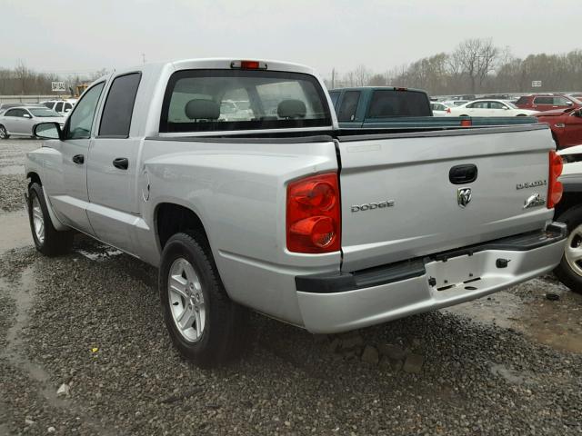 1D7RE3GK4BS511855 - 2011 DODGE DAKOTA SLT SILVER photo 3