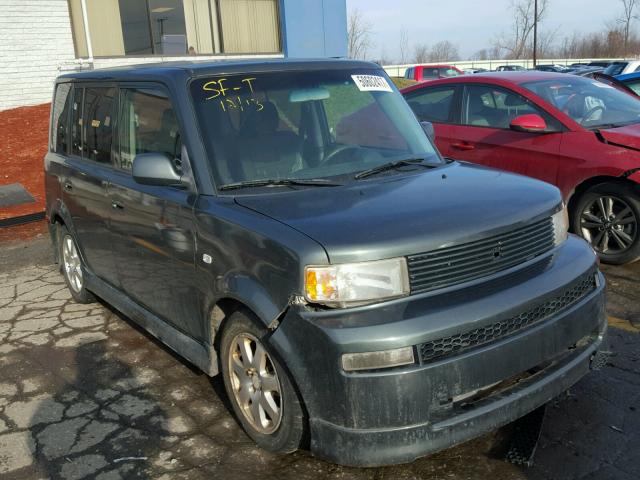 JTLKT324750178663 - 2005 TOYOTA SCION XB GRAY photo 1