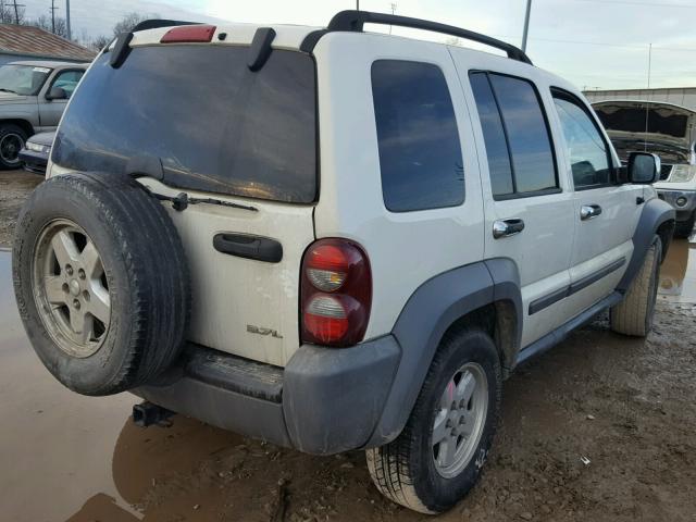 1J4GL48K46W130690 - 2006 JEEP LIBERTY SP WHITE photo 4