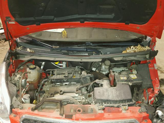 KL8CD6S99DC622142 - 2013 CHEVROLET SPARK 1LT Красный фото 7