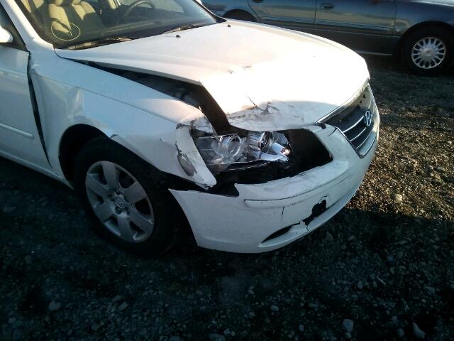 5NPET4AC7AH589467 - 2010 HYUNDAI SONATA GLS WHITE photo 9