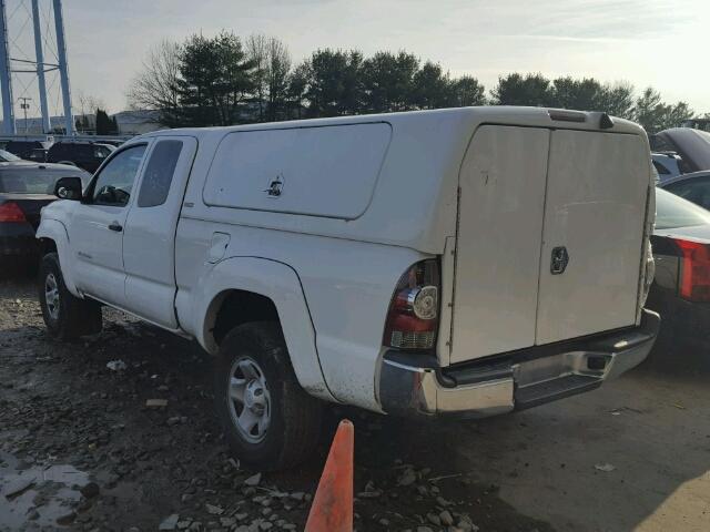 5TFTX4GN3DX024615 - 2013 TOYOTA TACOMA PRE WHITE photo 3