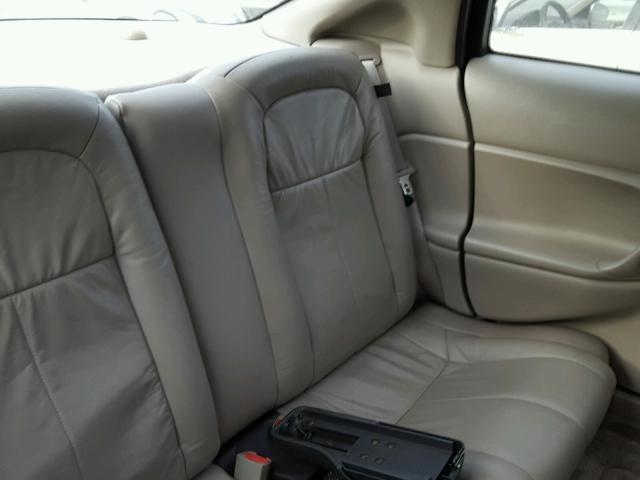 1G8ZR12782Z289313 - 2002 SATURN SC2 SILVER photo 6