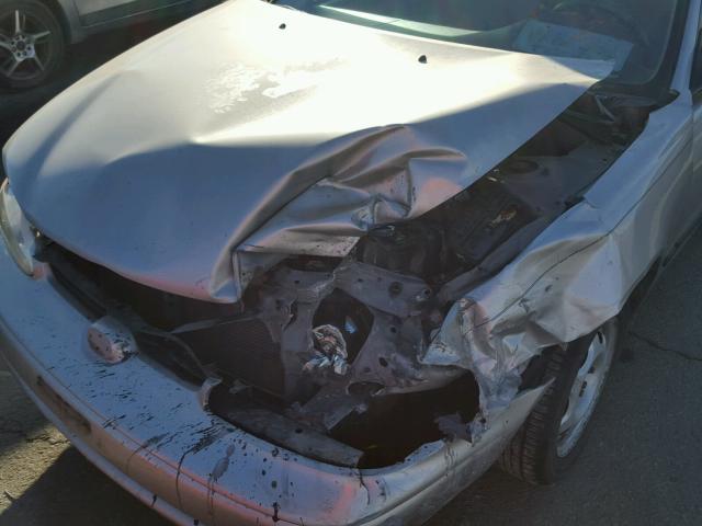 1Y1SK52861Z450022 - 2001 CHEVROLET GEO PRIZM 金色 照片 9